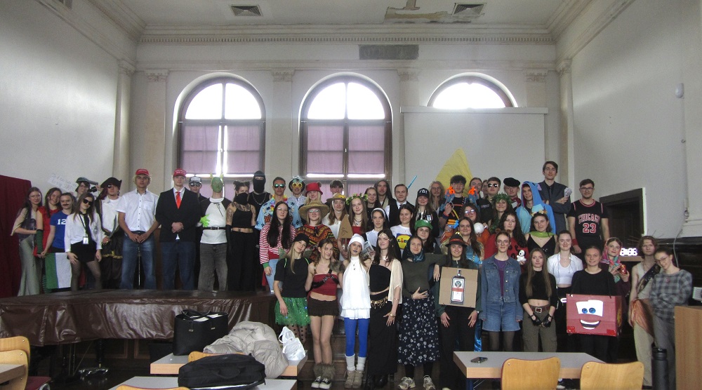 Die Schulzeit bunt und ausgefallen beschließen